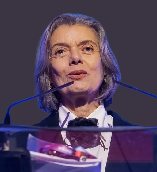 Cármen Lúcia